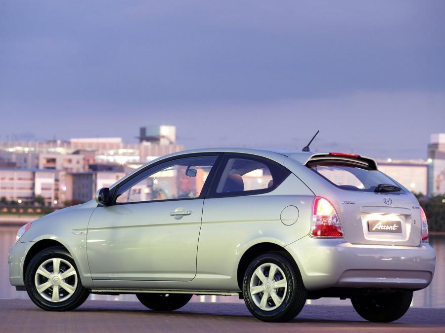  Hyundai Accent 3-Door 2006 года  (AU) (фото 4 из 4)